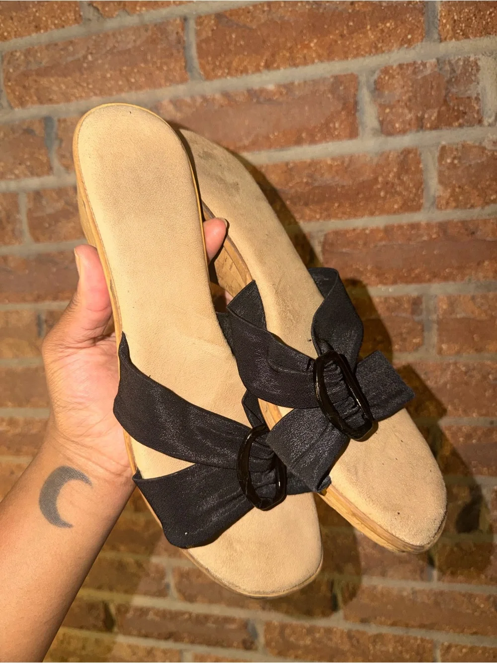 N/A stylish women